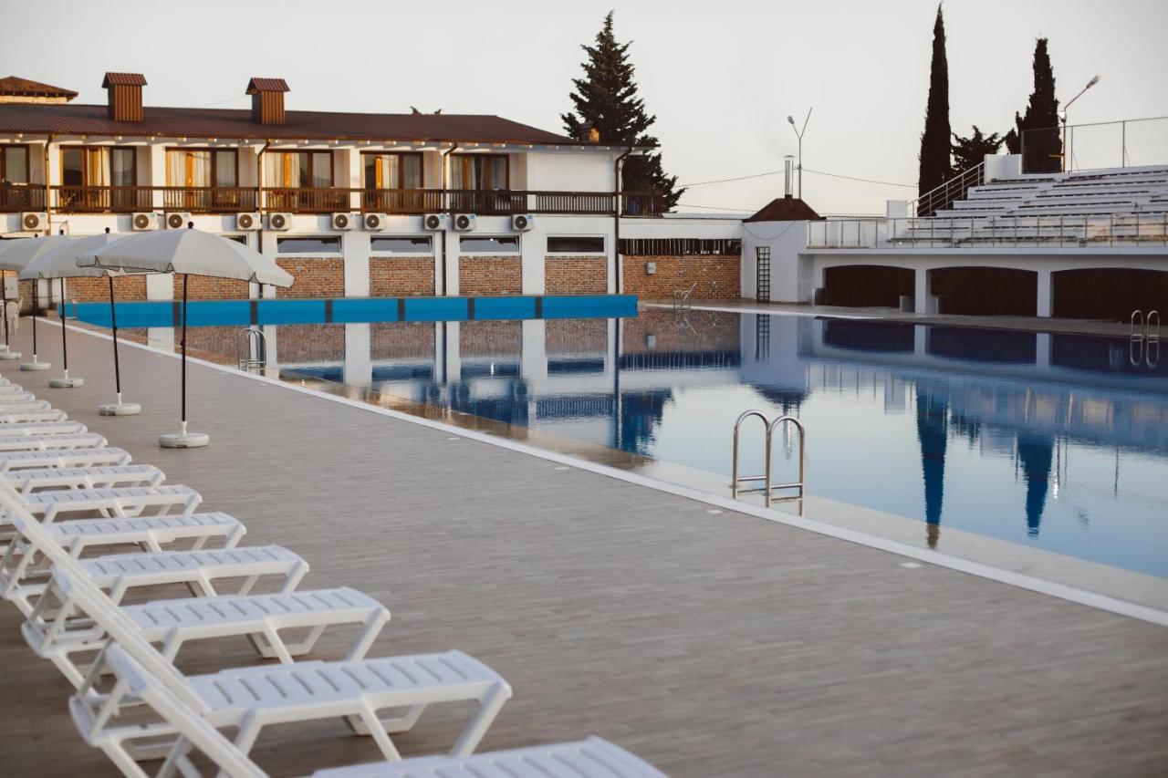 Dem Hotel Szuhumi Kültér fotó