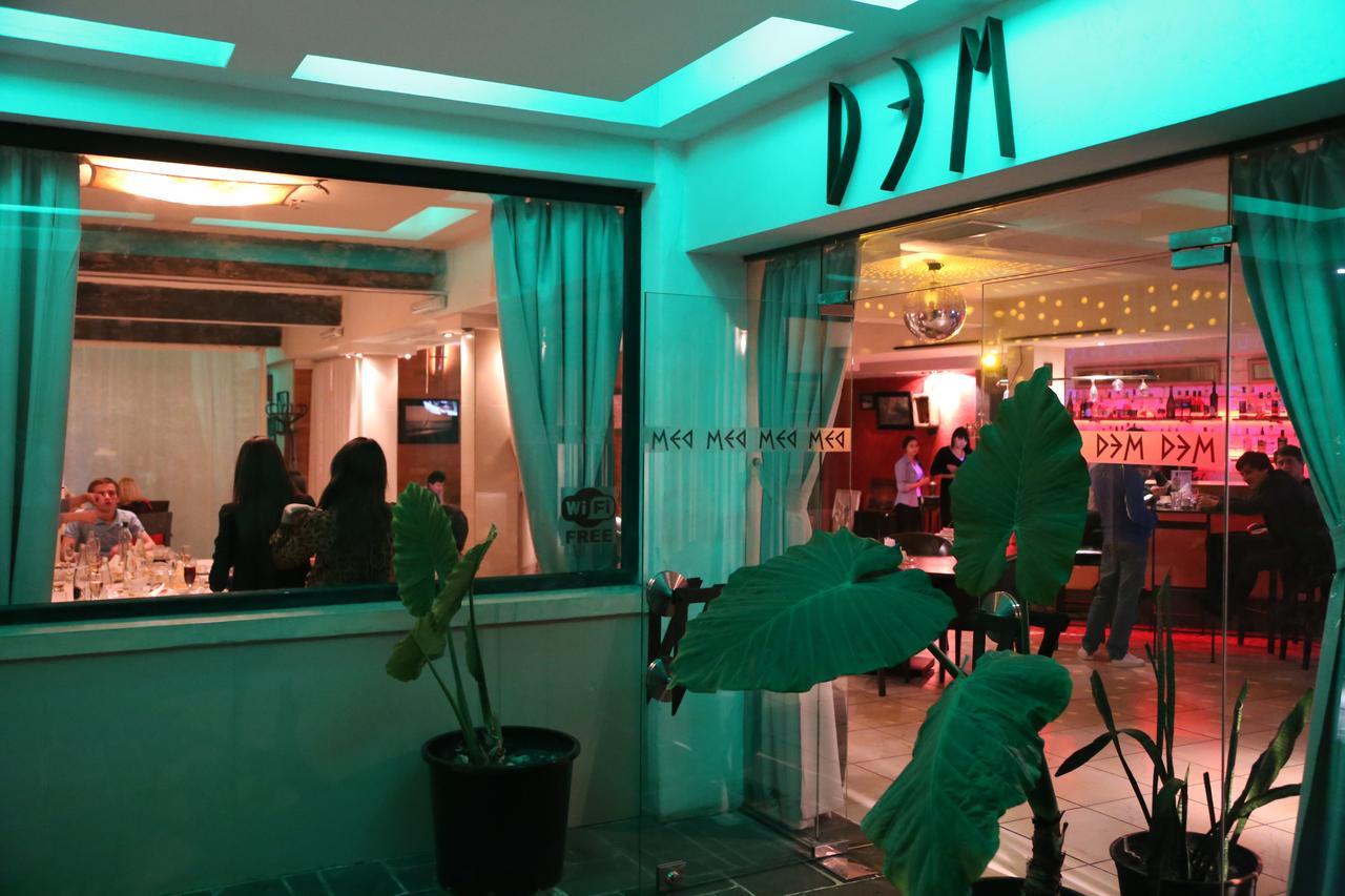 Dem Hotel Szuhumi Kültér fotó