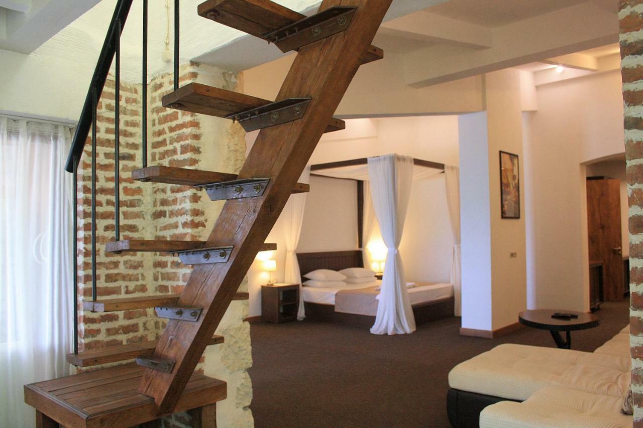 Dem Hotel Szuhumi Kültér fotó